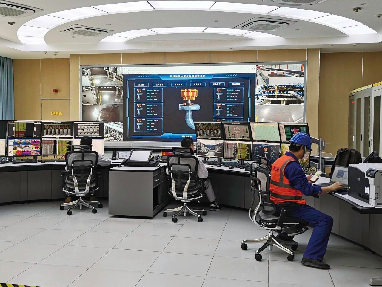 2079093A20317E05B1B4B4786BE_8B1BC6F7_325E9